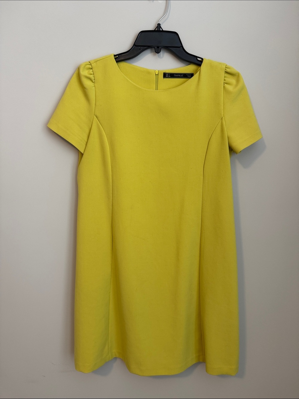 Zara Yellow Short Sleeve Shift Dress